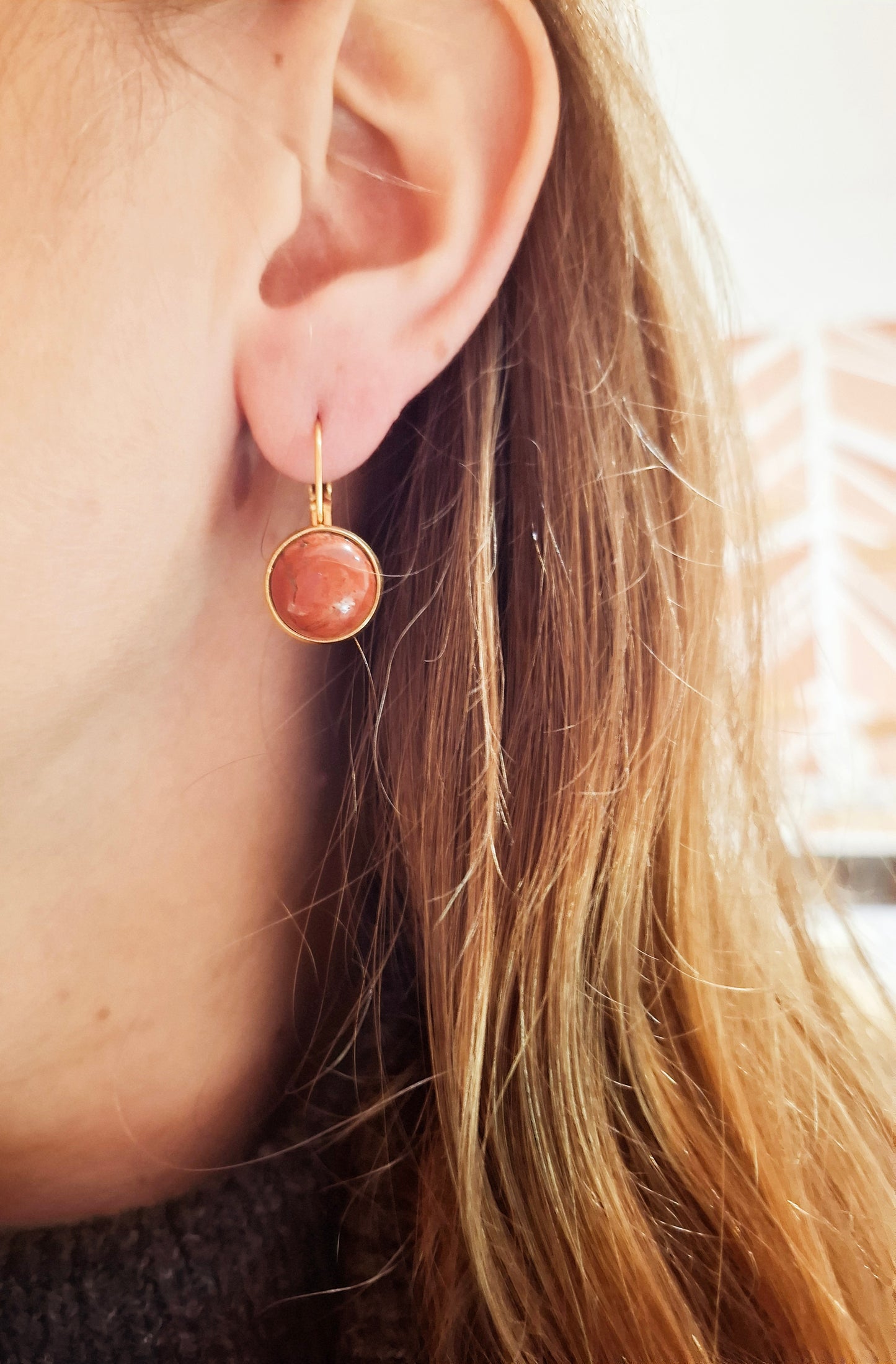 Boucles d'oreilles Louise pierre de sable