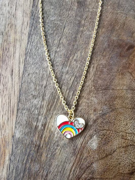 Collier enfant cœur arc-en-ciel